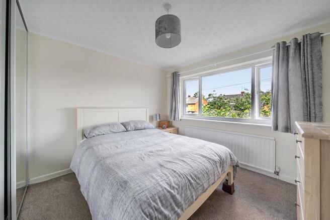 3 bed Semi-Detached for sale Image 10