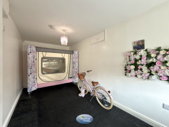 3 bed Detached for sale Image 6
