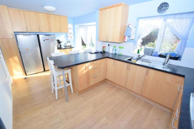 KITCHEN FAMILY 2