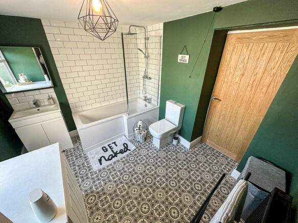 Photo 11