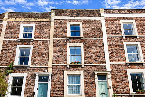 Beautiful Cliftonwood Loft style apartment within walking distance of Clifton Village