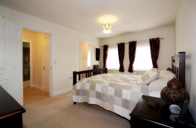7011_Cawthorn Close.