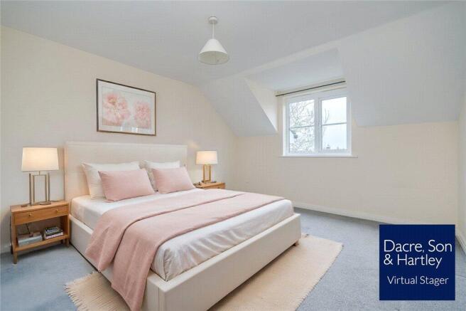 3 bed Apartment for sale Image 6