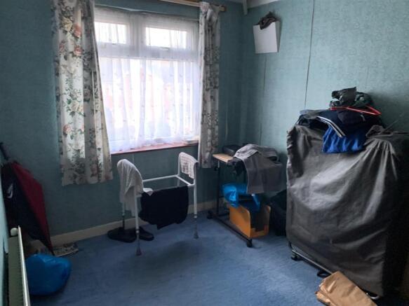 Bedroom 3.jpg