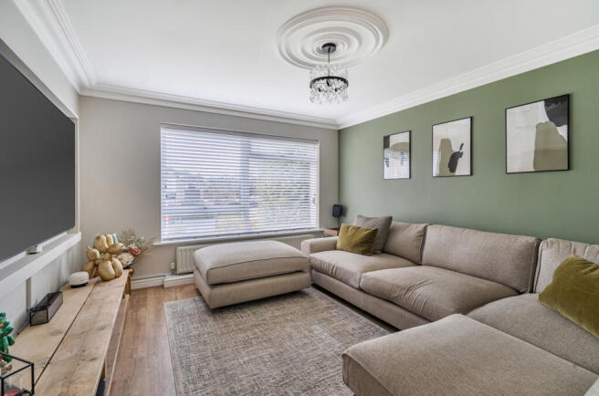 1404101-11-698b31...