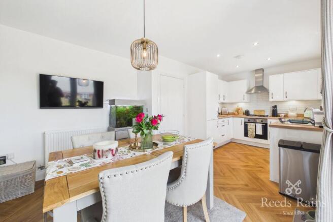3 bed Detached for sale Image 12