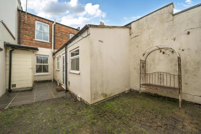 1420194-3-69b2d91...