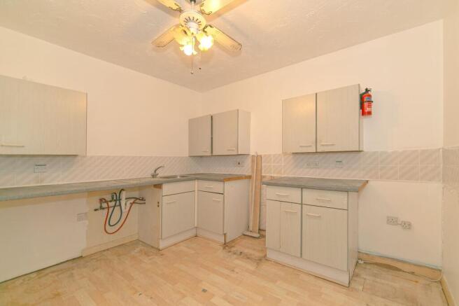 KITCHEN/ DINER