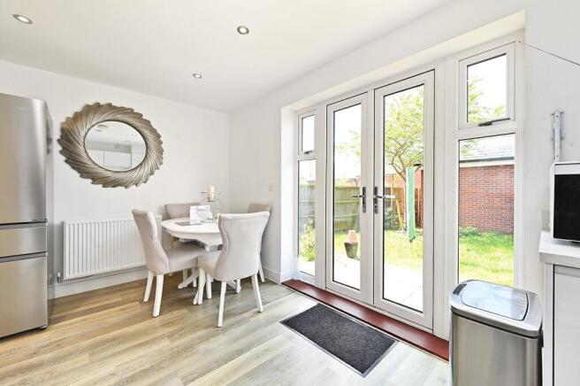 Kitchen / Dining Room
