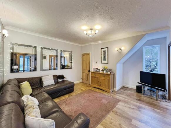 user_edited_photo-34b764e0_user-edited-9bf9f711-ad