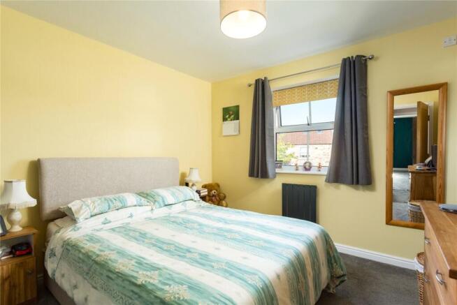 4 bed Link Detached House for sale Image 12