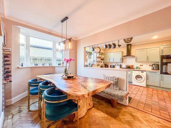 Kitchen/Dining Room