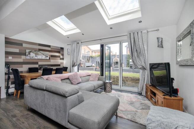 Lindisfarne Lane, Morpeth, NE61 photo 4