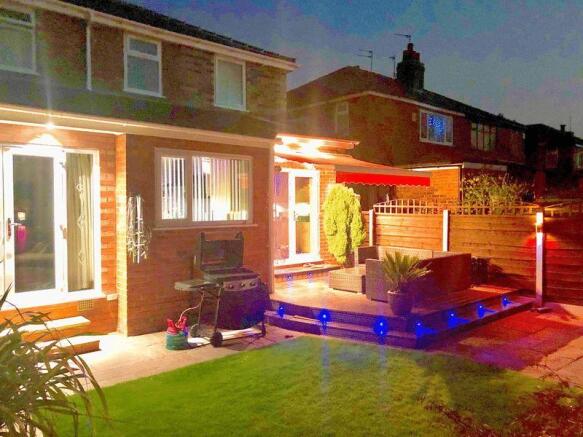 Rear Garden Ni...