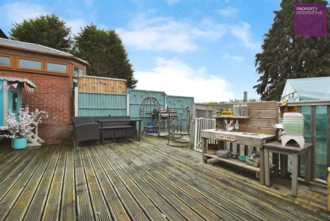 REAR GARDENS