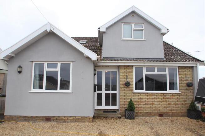 1 bed flat to rent South Lawn Close, Locking BS24