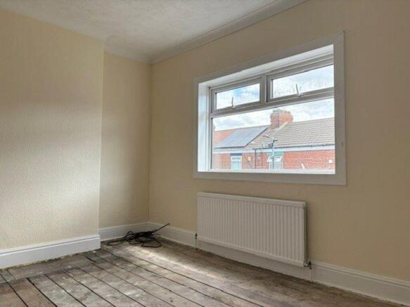 3 bed Terraced to rent Image 6