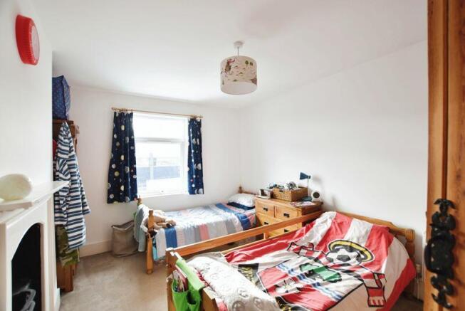 Photo 8