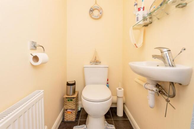 Guest Cloakroom: