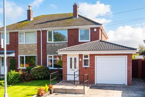 Fieldside Avenue, Chorley