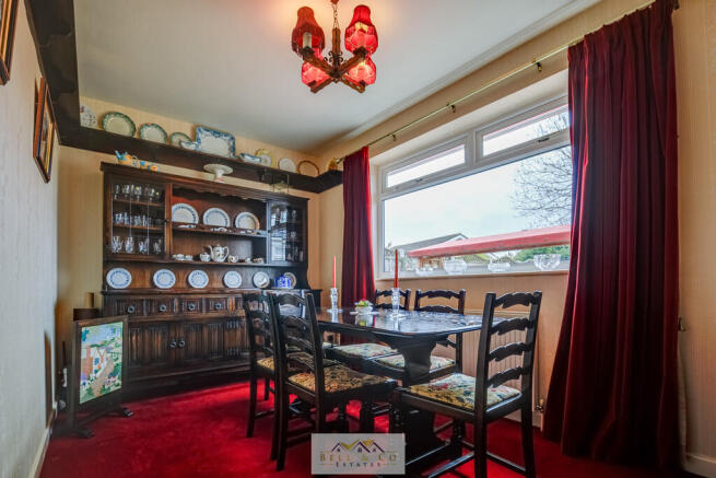 5 bed Detached Bungalow for sale Image 6