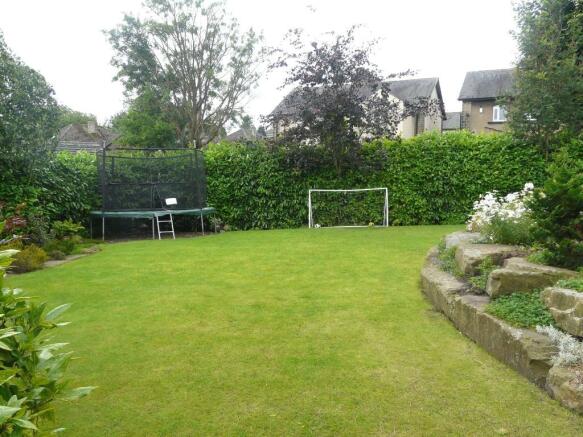 GARDEN 1