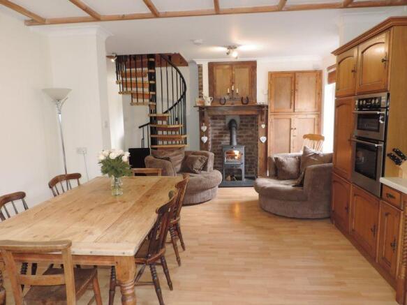 Kitchen/day room