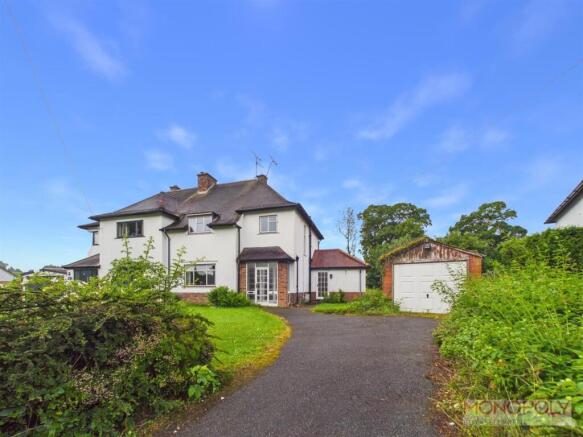 3-bed semi-detached on Vicarage Fields, Ruabon, LL14, £375,000