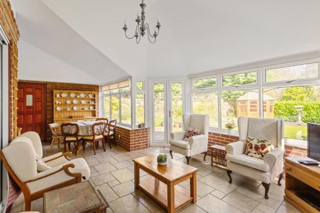 3 bed House for sale Image 5