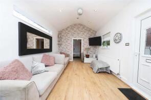 30a, New Windsor Street, Uxbridge UB8 2TX
