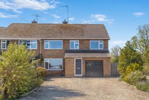 39, Danvers Close, Banbury OX15 5DX