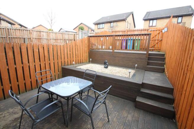 Rear garden & deckin