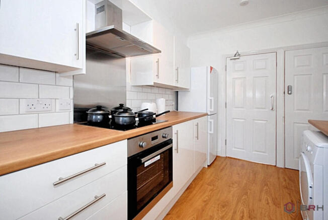 4 bed End of Terrace for sale Image 9