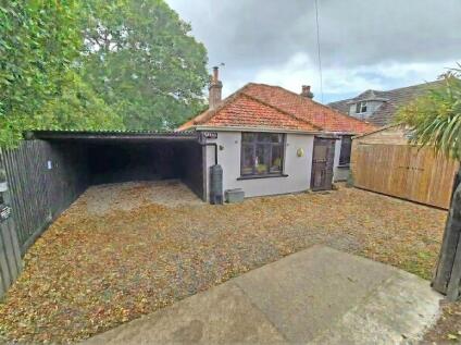 Andrew Lane, New Milton, Hampshire, BH25
