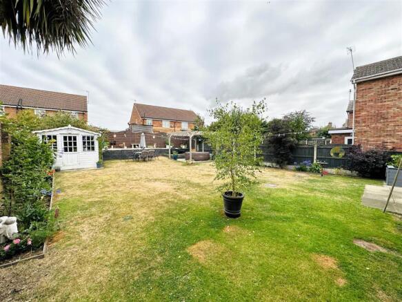 3 bed Detached for sale Image 4