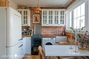 23, Gibson Gardens, Hackney, London N16 7HB
