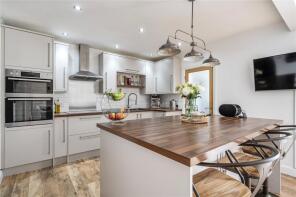 11, Brecon Close, Lawn, Swindon SN3 1JT