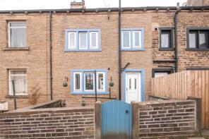 303, Blackmoorfoot Road, Crosland Moor, Huddersfield HD4 5RA