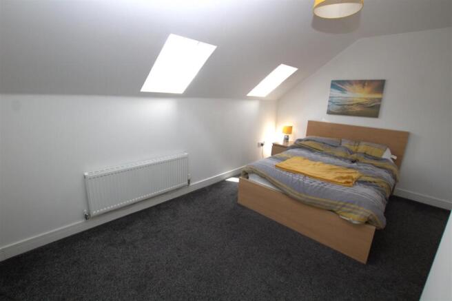 2 bed Apartment to rent Image 8
