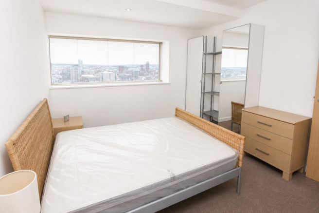2 bed Flat to rent Image 6