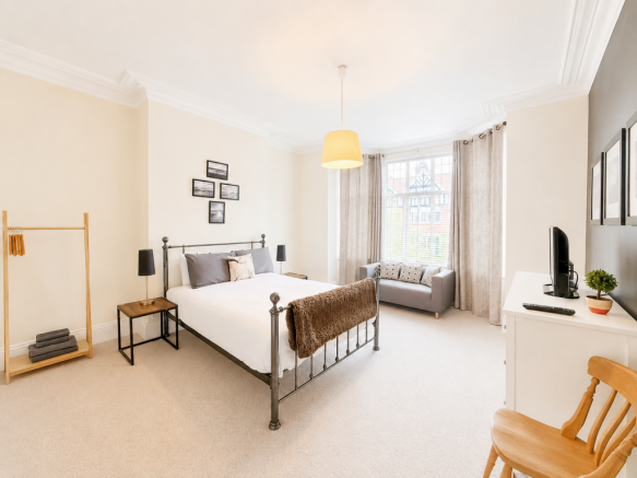 6 bed Terraced for sale Image 11