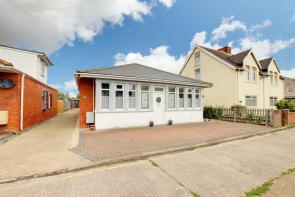3, Wellington Avenue, Mablethorpe LN12 1HL