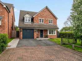 9, Oak Park Gardens, Scholes, Leeds LS15 4BB