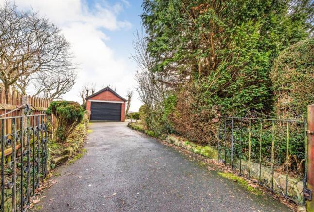 Driveway / Garage