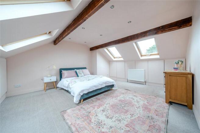 4 bed Terraced for sale Image 5