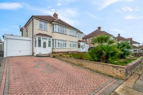 Highcombe Close, Mottingham, SE9