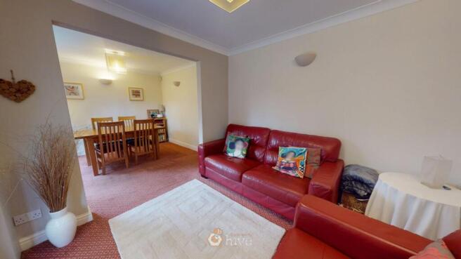 4 bed Detached for sale Image 9