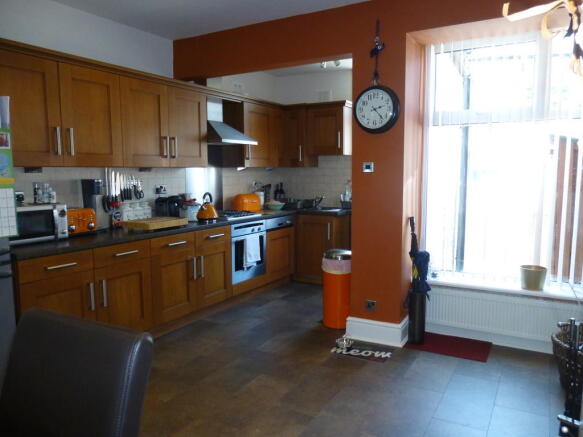 Photo 9