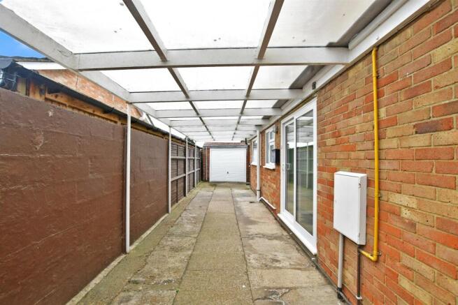 Driveway/Parking