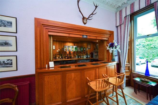 Lounge Bar
